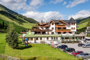 Vierjahreszeiten, Hintertux, Österreich
